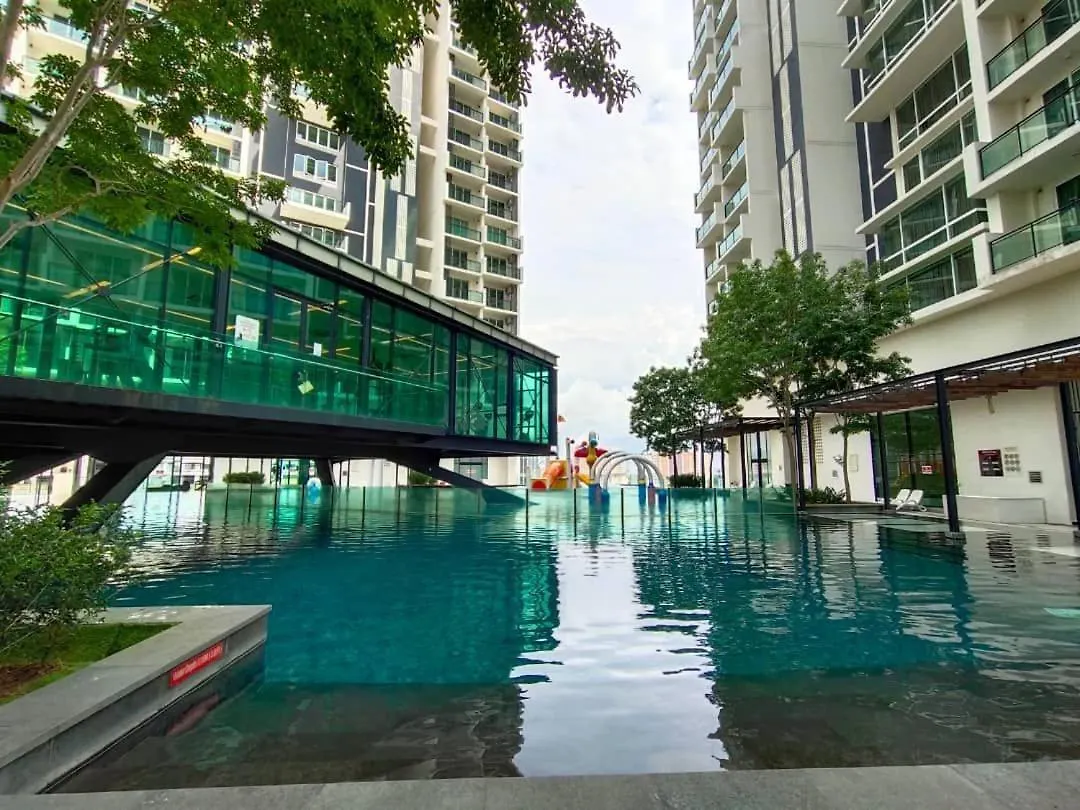 The Shore Premier Melaka 0*, Малакка